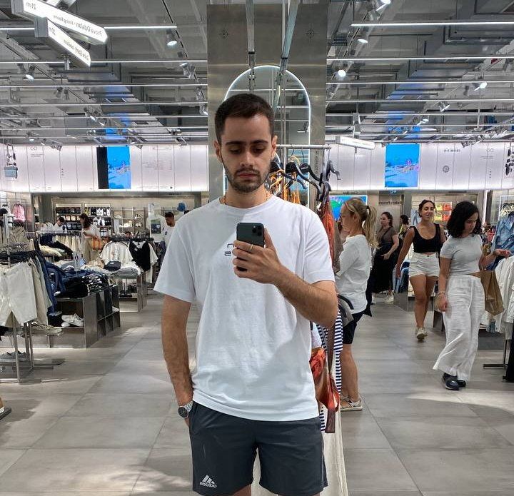 Kamyab\s profile photo